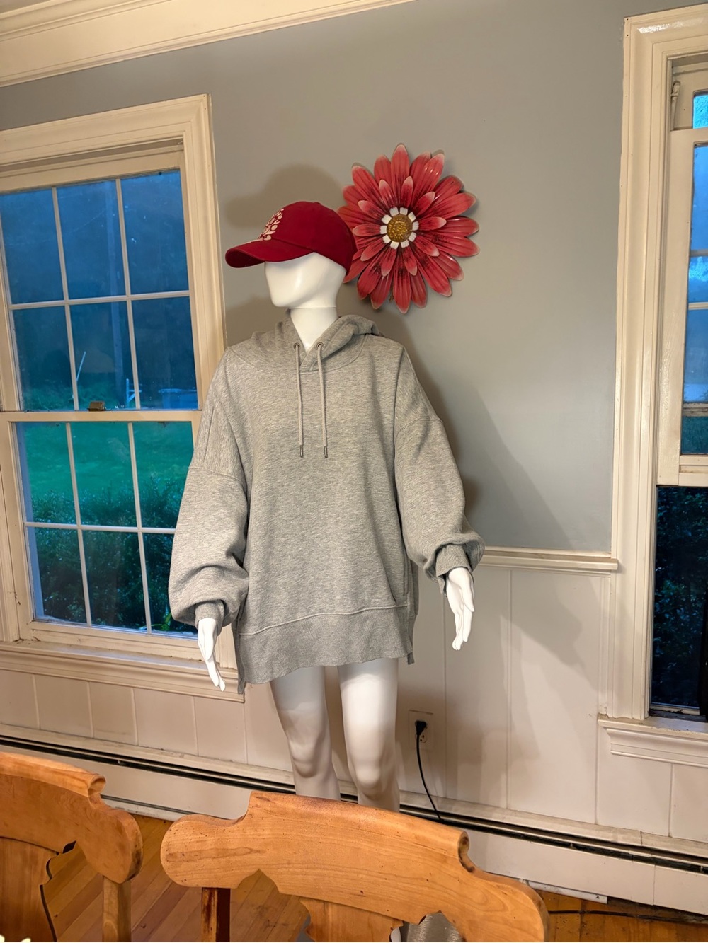 FP MOVEMENT SPRINT TO THE FINISH EMBROIDERED LOGO HOODIE - Picture 10 of 12